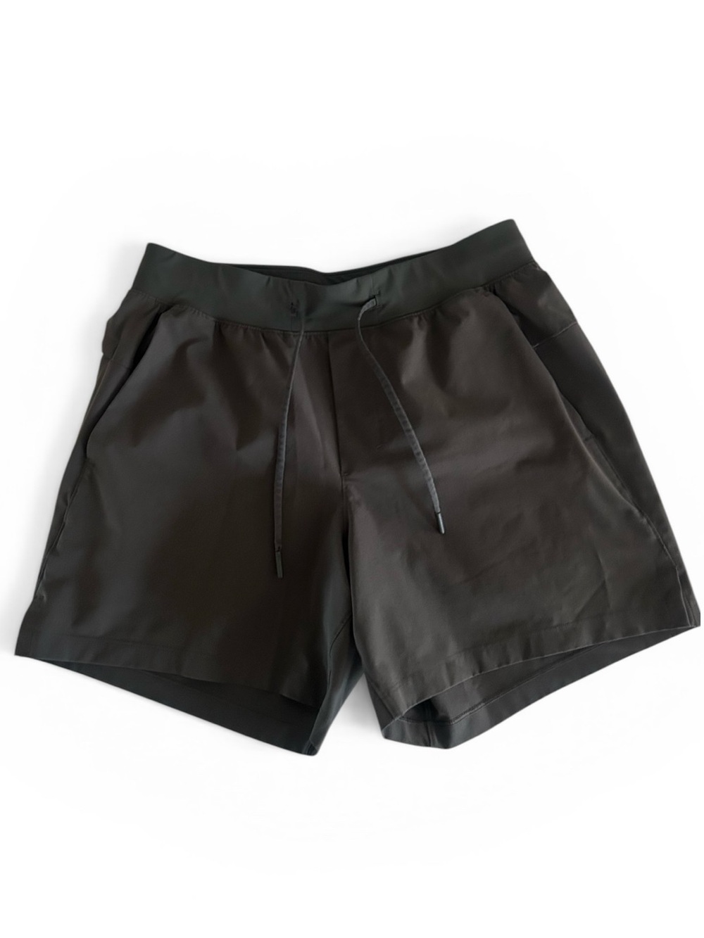 EUC. Lululemon Zeroed In Linerless Short 5". Size small. Rainforest green.